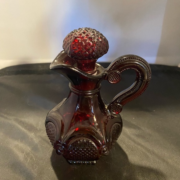 Vintage Ruby Red Cape Cope Cruet By Avon - Picture 2 of 5